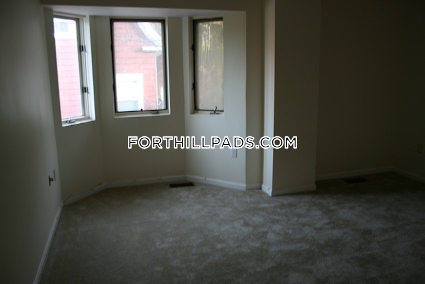 BOSTON - FORT HILL - 3 Beds, 1.5 Baths - Image 42