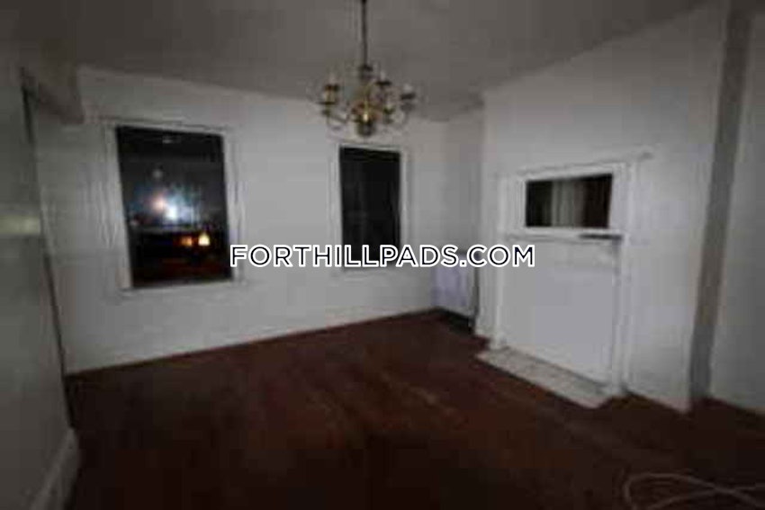 BOSTON - FORT HILL - 3 Beds, 1 Bath - Image 5