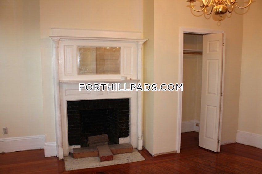 BOSTON - FORT HILL - 4 Beds, 1 Bath - Image 16