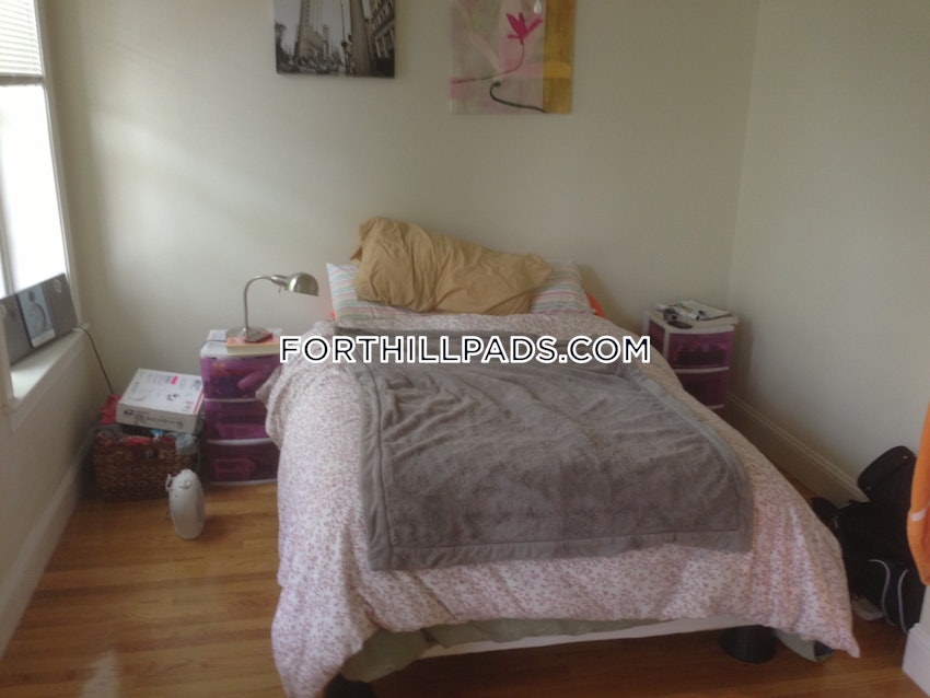 BOSTON - FORT HILL - 2 Beds, 1 Bath - Image 22