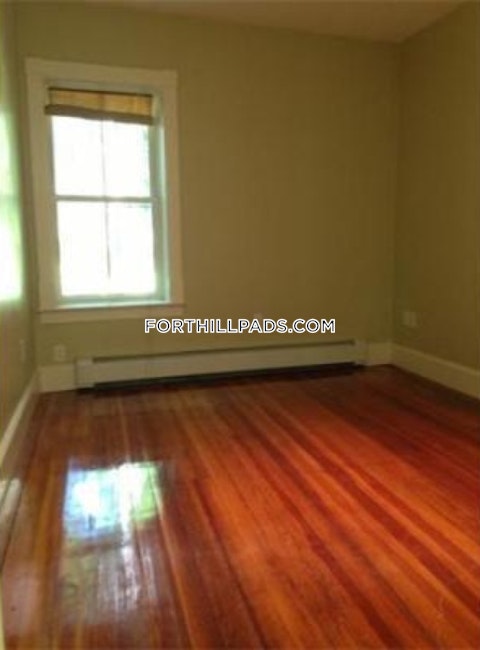 Highland St. Boston photo 3