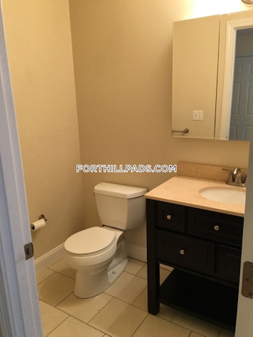 Boston - 2 Beds, 1.5 Baths