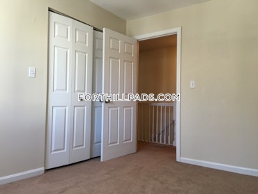 Boston - 2 Beds, 1.5 Baths