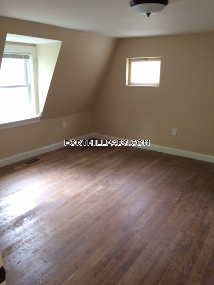 BOSTON - FORT HILL - 3 Beds, 1.5 Baths - Image 31