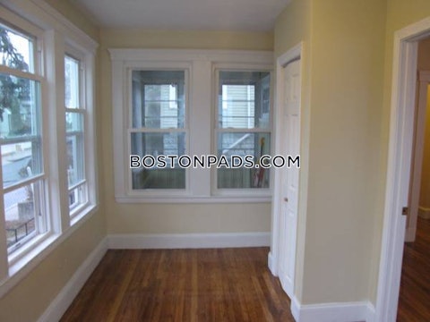 Charles St. Boston photo 13