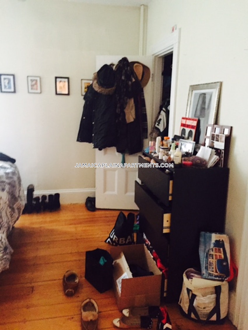 BOSTON - JAMAICA PLAIN - ARBORETUM - 2 Beds, 1 Bath - Image 14