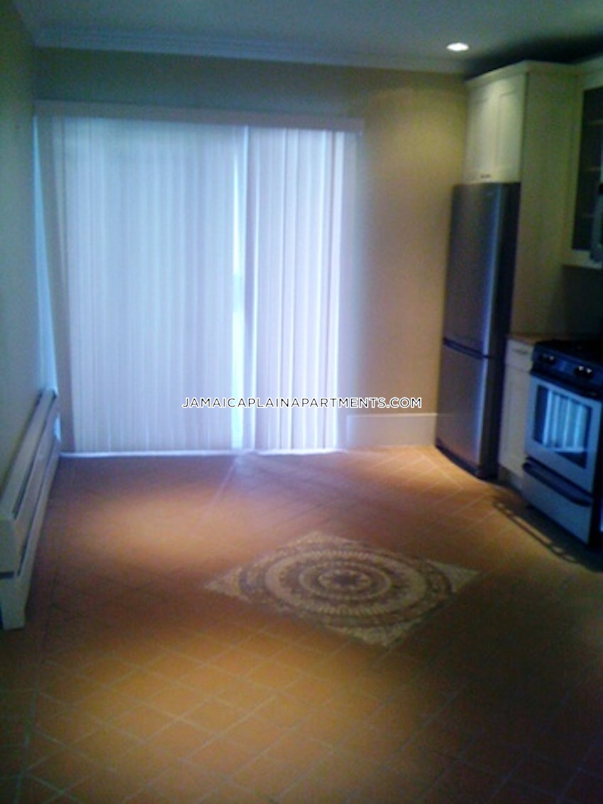 BOSTON - JAMAICA PLAIN - FOREST HILLS - 2 Beds, 2 Baths - Image 42