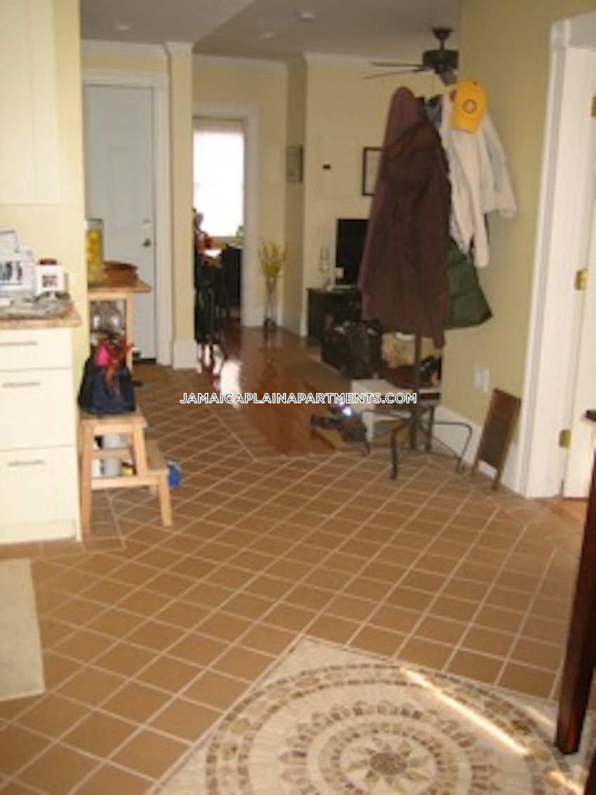 BOSTON - JAMAICA PLAIN - FOREST HILLS - 2 Beds, 2 Baths - Image 46