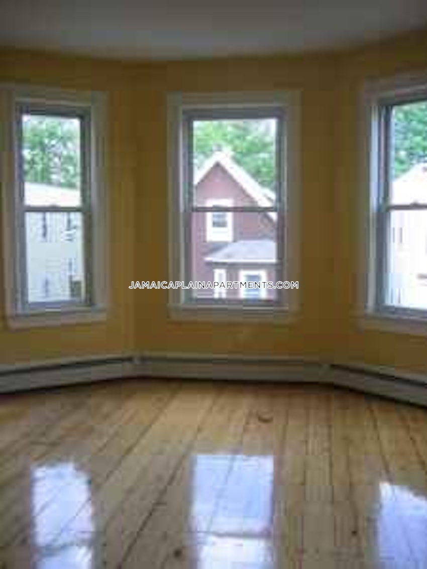 BOSTON - JAMAICA PLAIN - FOREST HILLS - 2 Beds, 2 Baths - Image 48