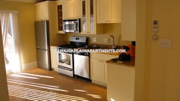 Boston - 2 Beds, 2 Baths