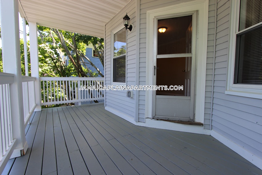 BOSTON - JAMAICA PLAIN - FOREST HILLS - 4 Beds, 2 Baths - Image 38