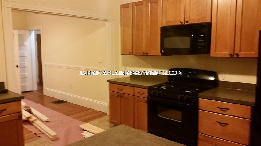 BOSTON - JAMAICA PLAIN - FOREST HILLS - 3 Beds, 1 Bath - Image 31