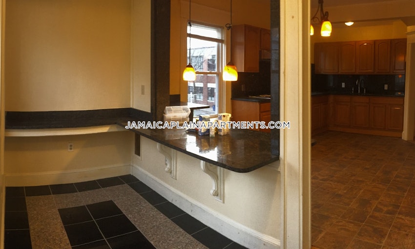 BOSTON - JAMAICA PLAIN - FOREST HILLS - 2 Beds, 1 Bath - Image 7