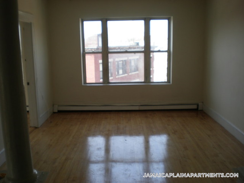 BOSTON - JAMAICA PLAIN - HYDE SQUARE - 3 Beds, 1 Bath - Image 18