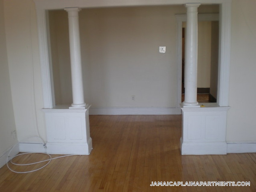 BOSTON - JAMAICA PLAIN - HYDE SQUARE - 3 Beds, 1 Bath - Image 15