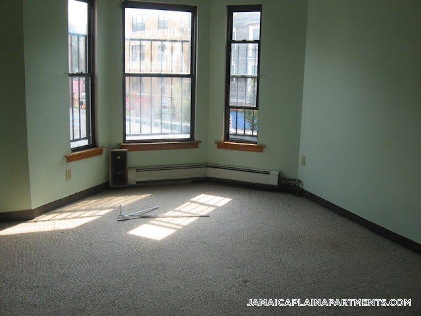 BOSTON - JAMAICA PLAIN - HYDE SQUARE - 1 Bed, 1 Bath - Image 19