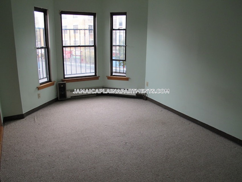 BOSTON - JAMAICA PLAIN - HYDE SQUARE - 1 Bed, 1 Bath - Image 15