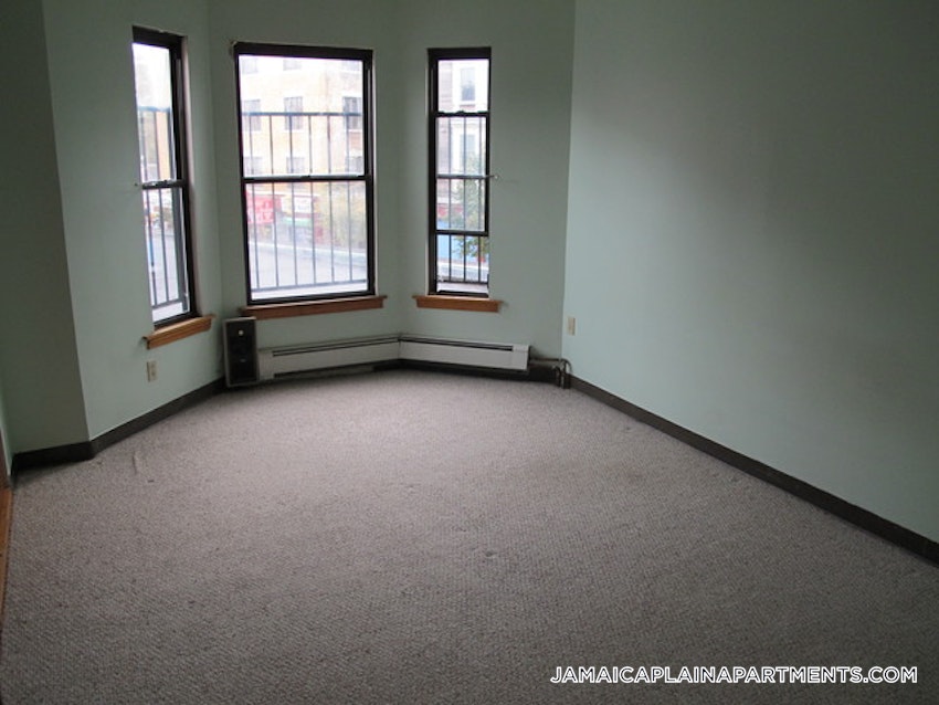 BOSTON - JAMAICA PLAIN - HYDE SQUARE - 1 Bed, 1 Bath - Image 15