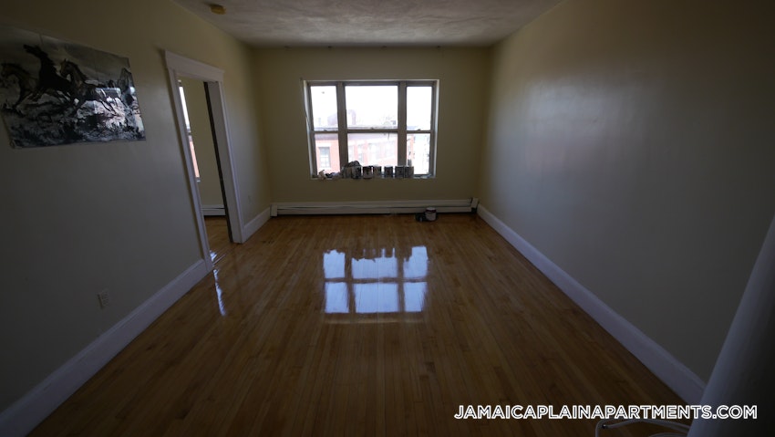 BOSTON - JAMAICA PLAIN - HYDE SQUARE - 3 Beds, 1 Bath - Image 13