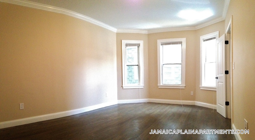 BOSTON - JAMAICA PLAIN - HYDE SQUARE - 3 Beds, 1 Bath - Image 12