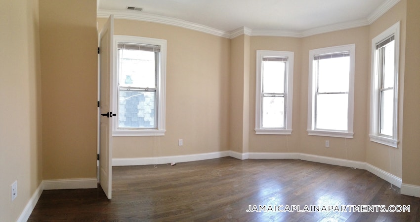 BOSTON - JAMAICA PLAIN - HYDE SQUARE - 3 Beds, 1 Bath - Image 11