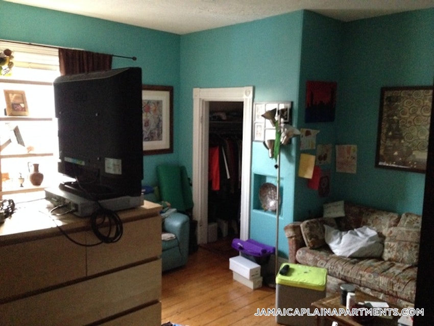 BOSTON - JAMAICA PLAIN - HYDE SQUARE - 3 Beds, 1 Bath - Image 10