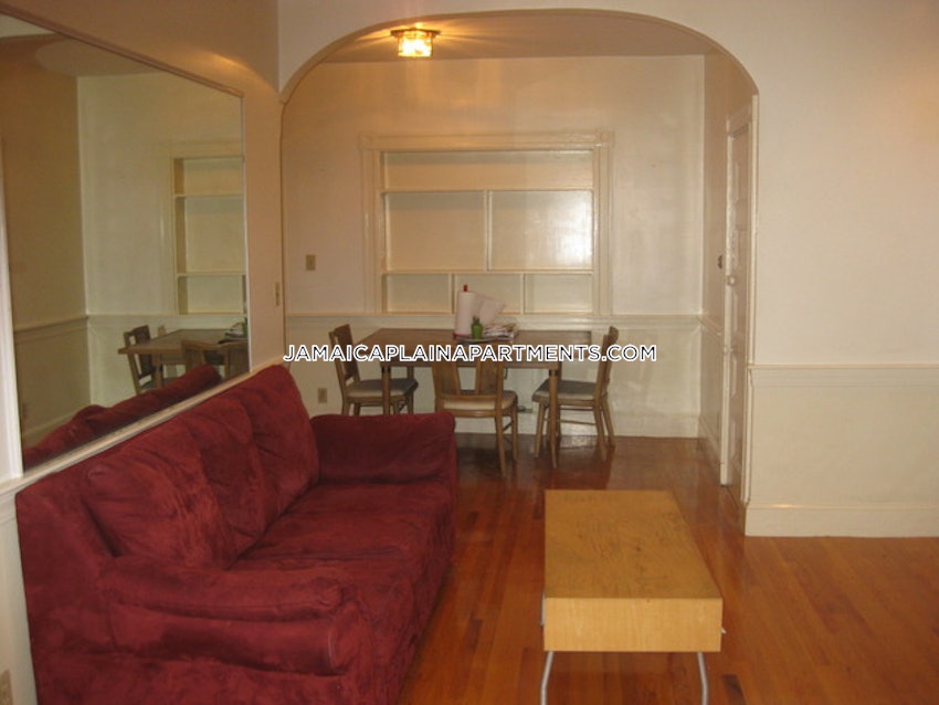BOSTON - JAMAICA PLAIN - JACKSON SQUARE - 1 Bed, 2.5 Baths - Image 4