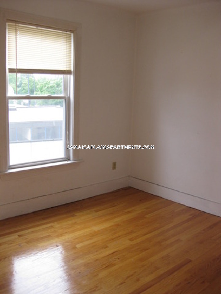 BOSTON - JAMAICA PLAIN - JACKSON SQUARE - 1 Bed, 2.5 Baths - Image 1