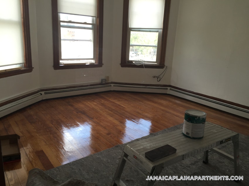 BOSTON - JAMAICA PLAIN - JACKSON SQUARE - 4 Beds, 1 Bath - Image 17