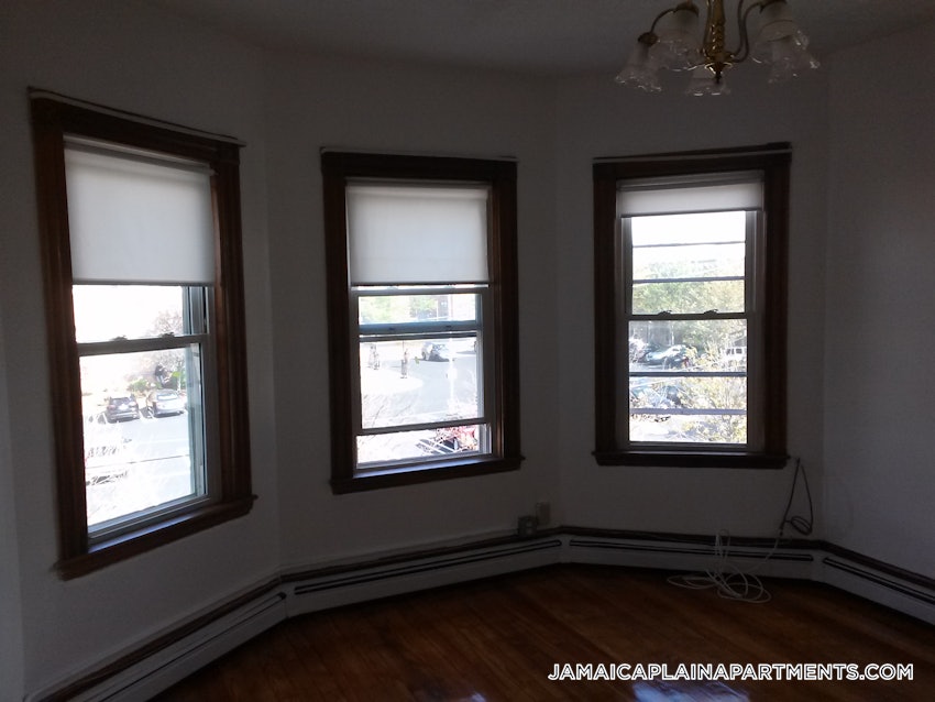 BOSTON - JAMAICA PLAIN - JACKSON SQUARE - 4 Beds, 1 Bath - Image 11