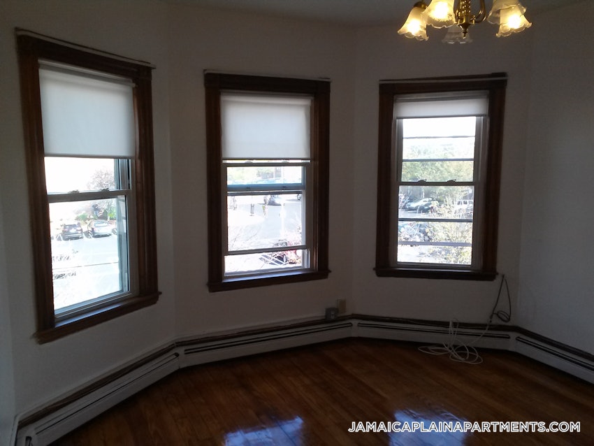 BOSTON - JAMAICA PLAIN - JACKSON SQUARE - 4 Beds, 1 Bath - Image 10