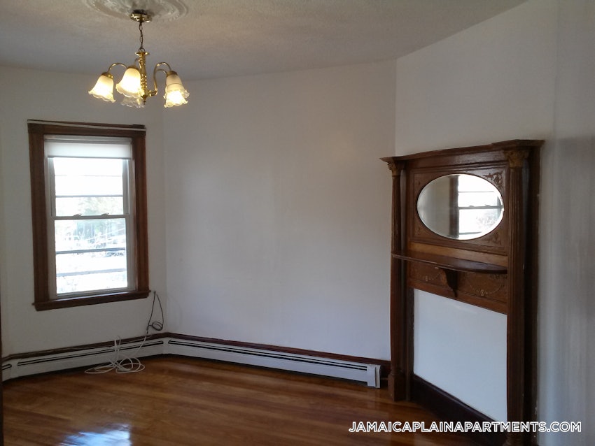 BOSTON - JAMAICA PLAIN - JACKSON SQUARE - 4 Beds, 1 Bath - Image 9