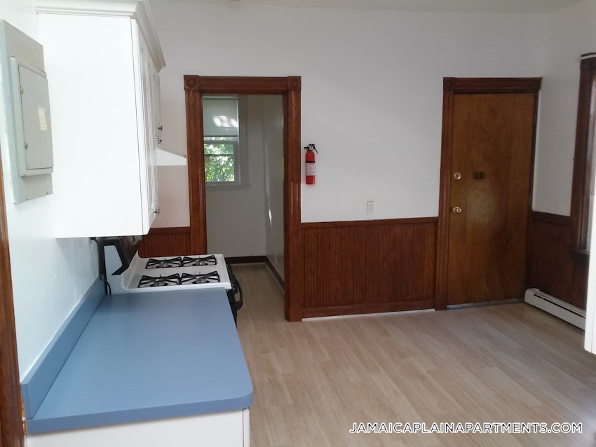 BOSTON - JAMAICA PLAIN - JACKSON SQUARE - 4 Beds, 1 Bath - Image 3