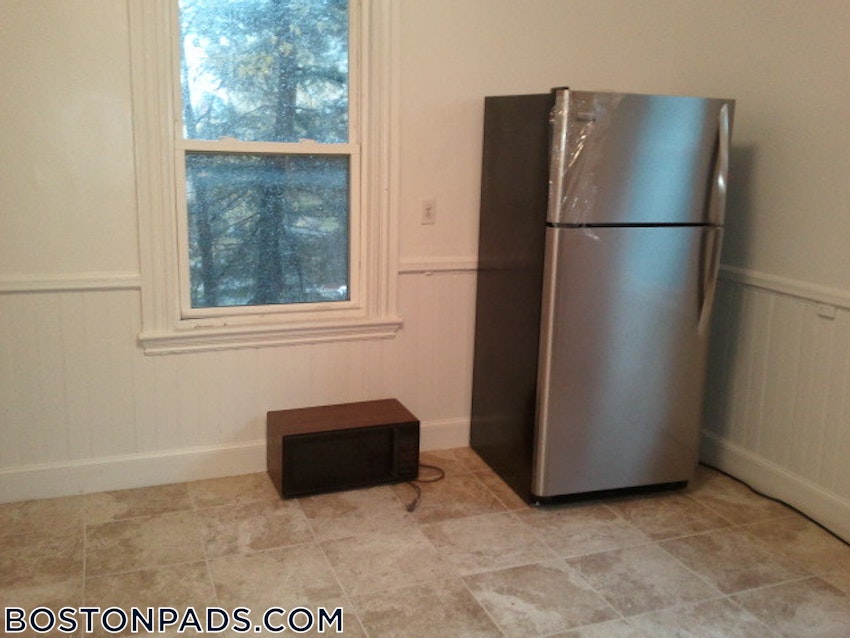 BOSTON - JAMAICA PLAIN - JACKSON SQUARE - 5 Beds, 2 Baths - Image 7