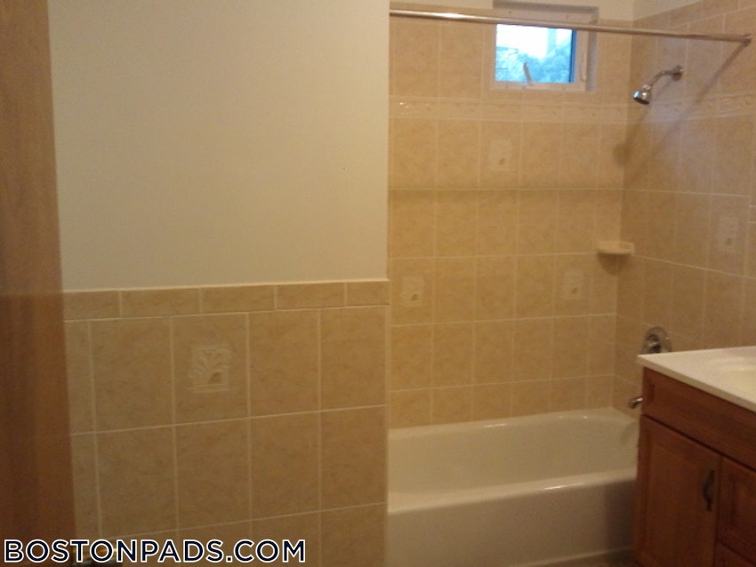 BOSTON - JAMAICA PLAIN - JACKSON SQUARE - 5 Beds, 2 Baths - Image 5