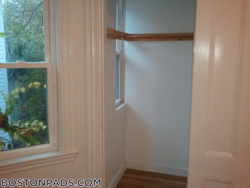 BOSTON - JAMAICA PLAIN - JACKSON SQUARE - 5 Beds, 2 Baths - Image 1