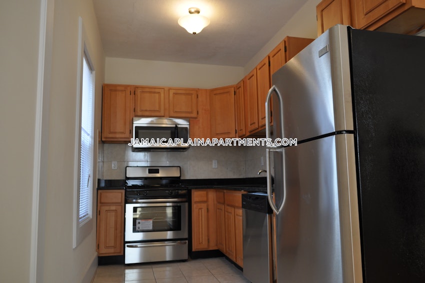 BOSTON - JAMAICA PLAIN - STONY BROOK - 4 Beds, 2 Baths - Image 5