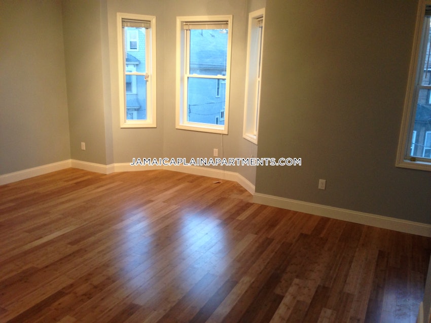 BOSTON - JAMAICA PLAIN - STONY BROOK - 3 Beds, 2 Baths - Image 7