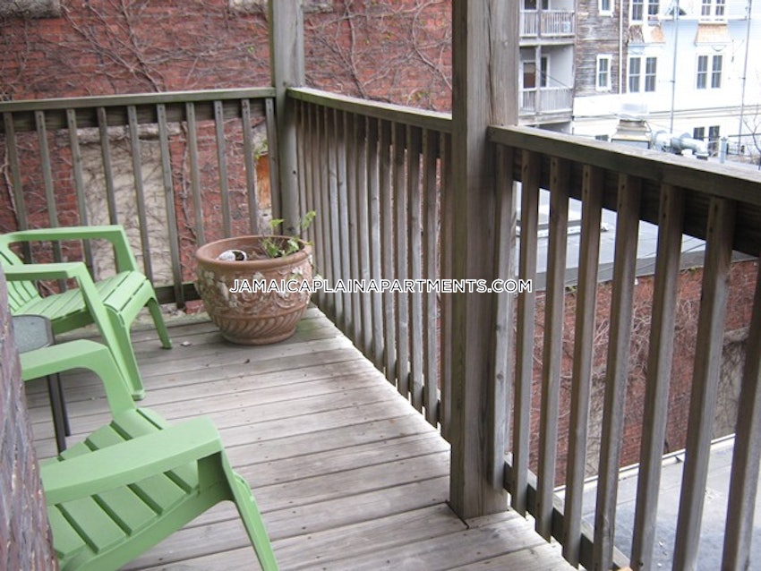 BOSTON - JAMAICA PLAIN - CENTER - 2 Beds, 1 Bath - Image 5