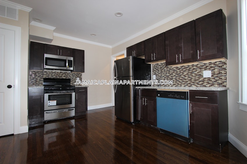 BOSTON - JAMAICA PLAIN - FOREST HILLS - 4 Beds, 2 Baths - Image 3