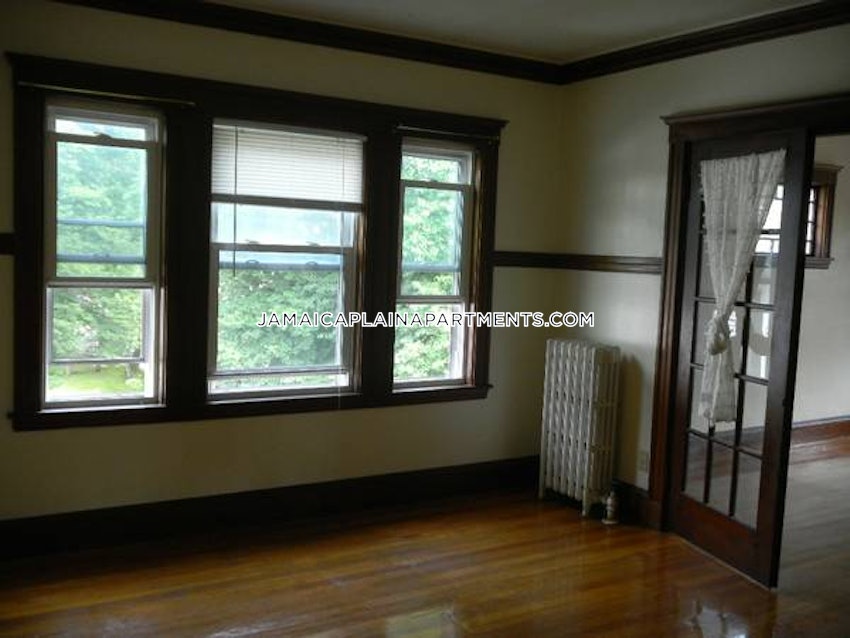 BOSTON - JAMAICA PLAIN - STONY BROOK - 3 Beds, 1 Bath - Image 3