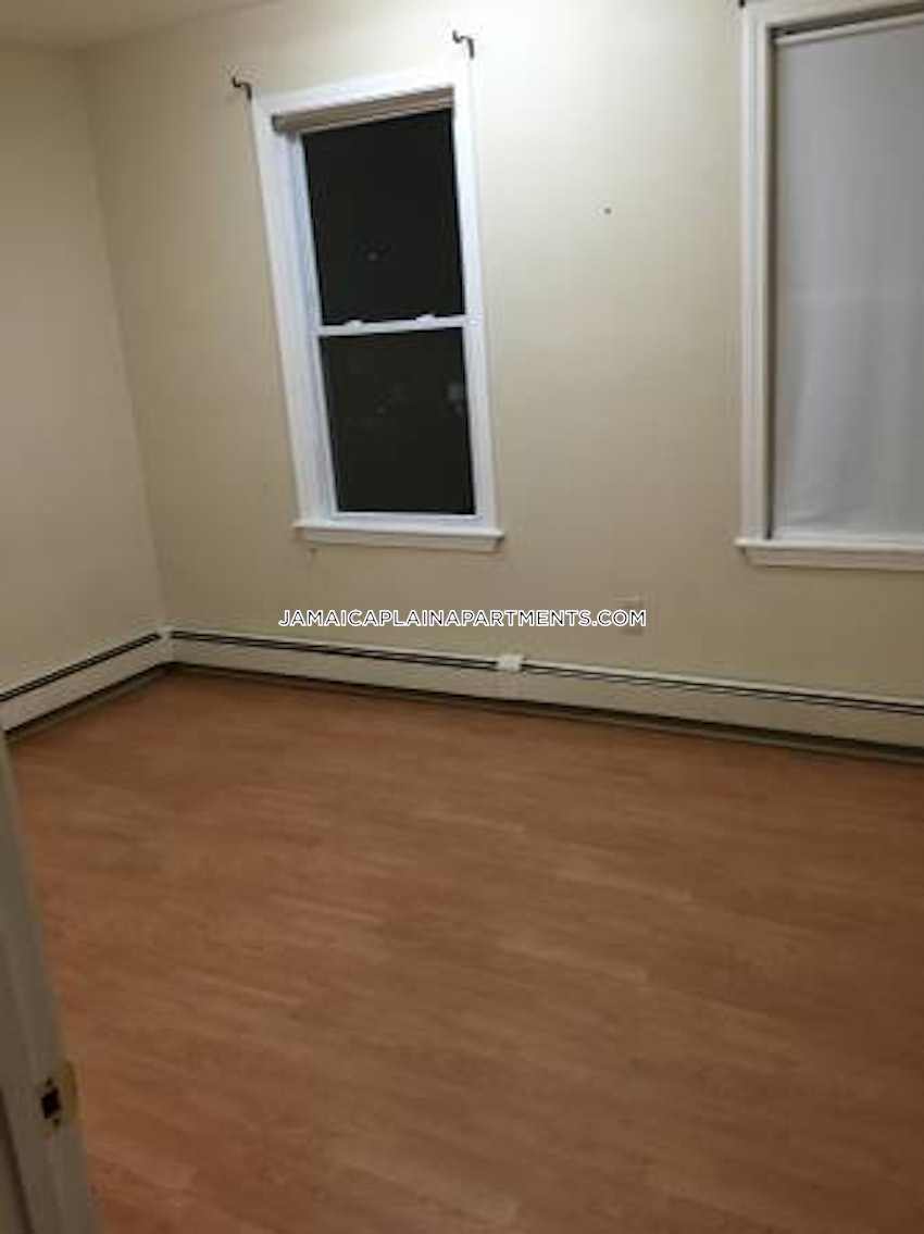 BOSTON - JAMAICA PLAIN - STONY BROOK - 1 Bed, 1 Bath - Image 9