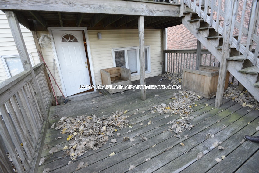 BOSTON - JAMAICA PLAIN - STONY BROOK - 1 Bed, 1 Bath - Image 10