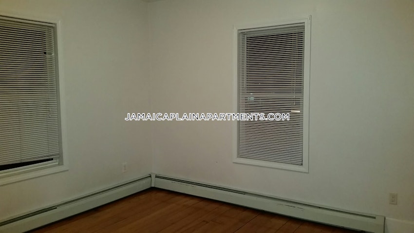 BOSTON - JAMAICA PLAIN - CENTER - 2 Beds, 1 Bath - Image 18