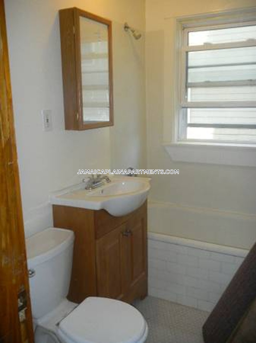 BOSTON - JAMAICA PLAIN - STONY BROOK - 3 Beds, 1 Bath - Image 24