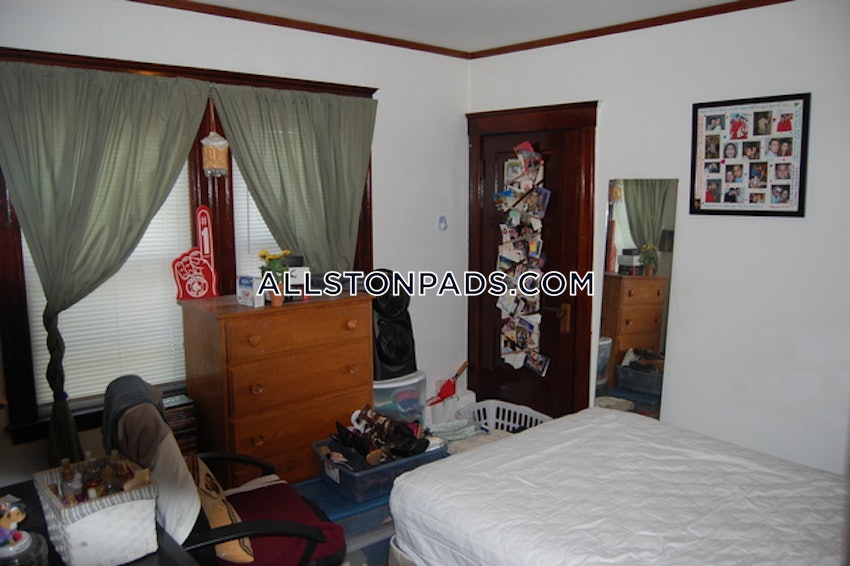 BOSTON - LOWER ALLSTON - 2 Beds, 1 Bath - Image 3