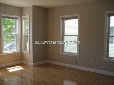 Boston - 3 Beds, 1 Baths