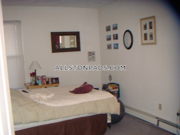 Boston - 3 Beds, 1 Baths