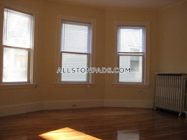 Boston - 3 Beds, 1 Baths