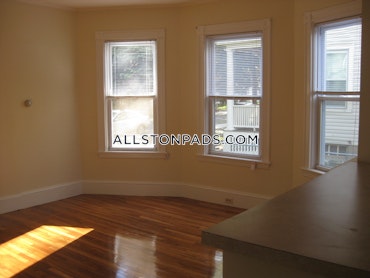 Boston - 3 Beds, 1 Baths